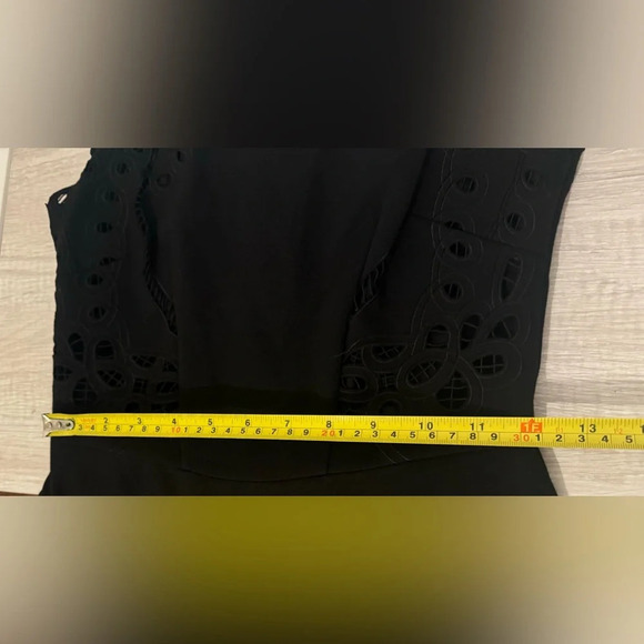 Ted Baker Verony Embroidered Scallop Edge Dress LBD Chic ASO Riverdale Sz 1 US 4 - Picture 9 of 13